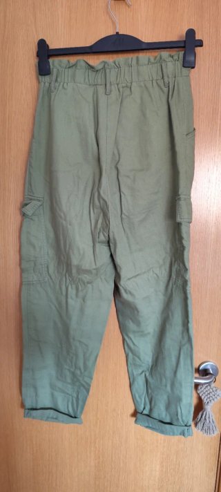 Pantalón cargo verde oliva