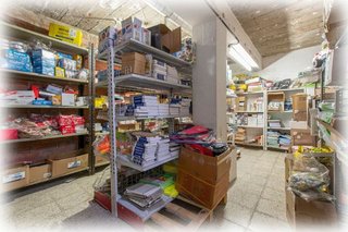 Local comercial en venta en Pubilla Cases en Hospitalet de Llobregat, L´