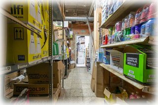 Local comercial en venta en Pubilla Cases en Hospitalet de Llobregat, L´