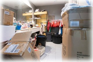 Local comercial en venta en Pubilla Cases en Hospitalet de Llobregat, L´