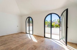 Chalet en alquiler en Los Naranjos - Las Brisas en Marbella