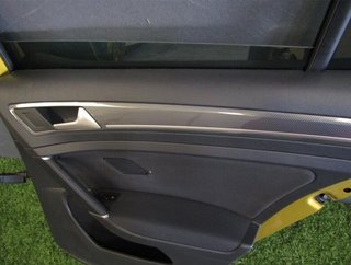 Puerta trasera derecha volkswagen golf sport 93125