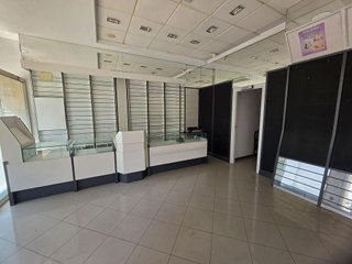 Local comercial en alquiler en Los Barreros en Cartagena