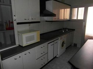 Piso en alquiler en Polígono Cartuja – La Paz en Granada