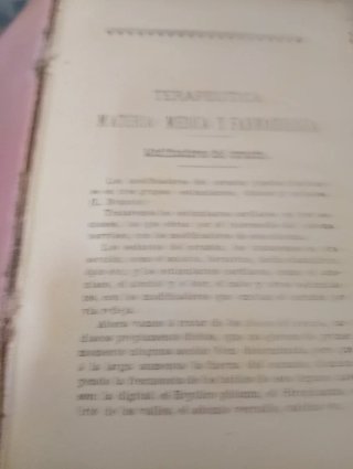 Libro antiguo de terapéutica farmacológica volum 1