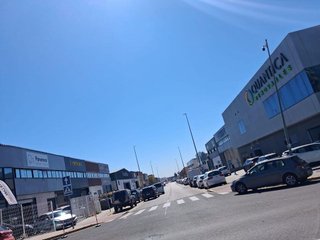 Nave industrial en venta en Bollullos de la Mitación