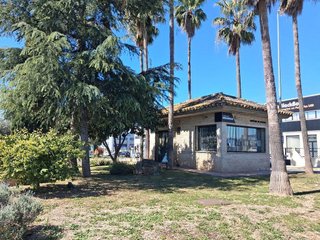 Nave industrial en venta en Bollullos de la Mitación