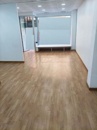 Local comercial en venta en Adra