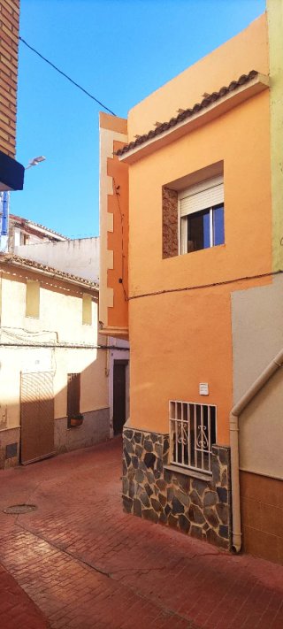 Alquilo ático en Ribarroja