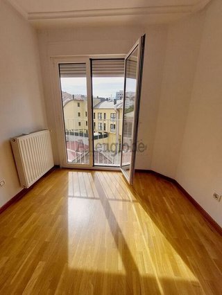 Piso en alquiler en Zona Teatro Campoamor en Oviedo