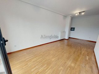 Piso en alquiler en Zona Teatro Campoamor en Oviedo