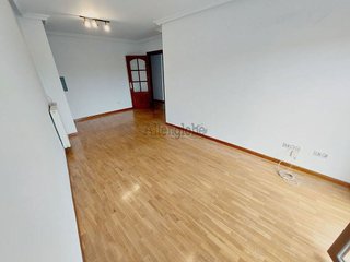 Piso en alquiler en Zona Teatro Campoamor en Oviedo