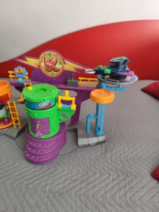 Superzings Kazoom Lab