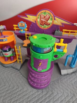 Superzings Kazoom Lab