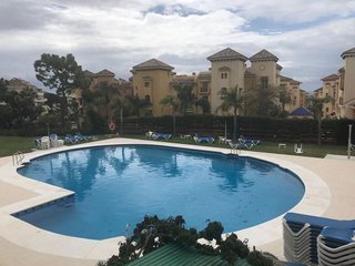 Ático en alquiler en Elviria en Marbella