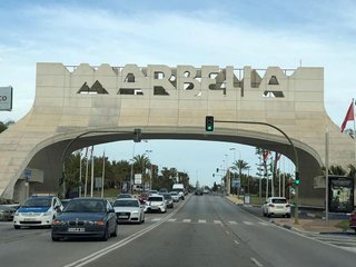 Ático en alquiler en Elviria en Marbella