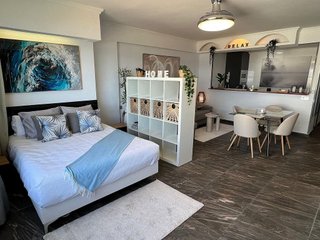 Ático en alquiler en Elviria en Marbella