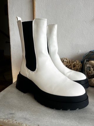 Botas Chelsea Even&Odd blancas