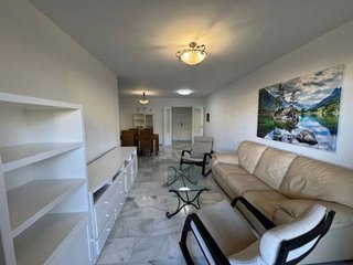 Piso en alquiler en Zona Miraflores en Marbella