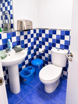 Local comercial en venta en Los Ángeles - Cruz de Caravaca en Almería