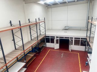 Nave industrial en alquiler en Valdepelayo - Montepinos - Arroyo Culebro en Leganés