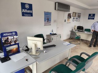 Local comercial en alquiler en Barrio de Zaidín en Granada