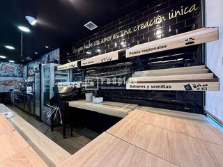 Local comercial en alquiler en Parque Ayala - Jardín de la Abadía - Huelín en Málaga
