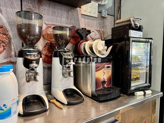 Local comercial en alquiler en Parque Ayala - Jardín de la Abadía - Huelín en Málaga