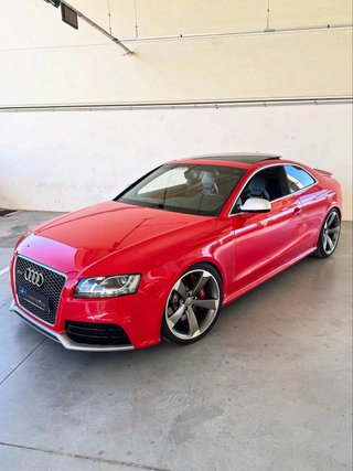 Audi RS5 COUPE 2011