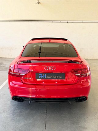 Audi RS5 COUPE 2011