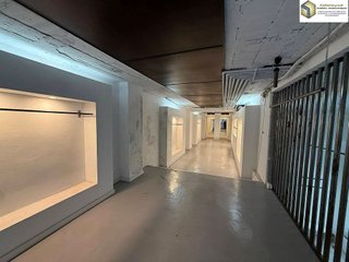 Local comercial en alquiler en Gran Vía en Valencia