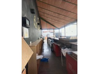 Local comercial en venta en Membrilla