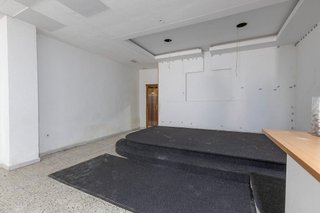 Local comercial en venta en Barrio de Zaidín en Granada