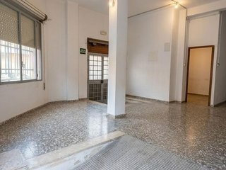 Local comercial en venta en Carcaixent