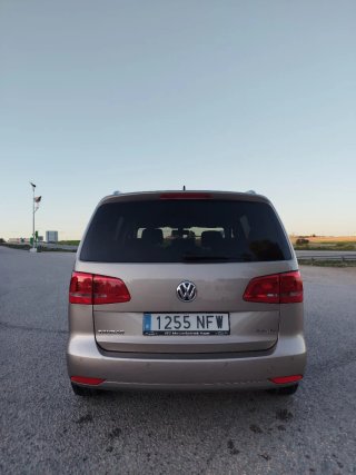 Volkswagen Touran 2014