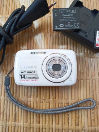 Panasonic Lumix DMC-S3 Fotocamera Bianca funziona