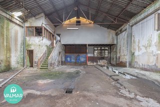 Nave industrial en venta en Llaranes en Avilés