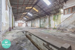 Nave industrial en venta en Llaranes en Avilés