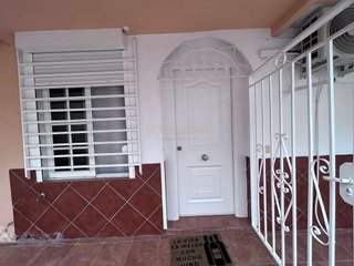 Piso en venta en Montemar en Torremolinos