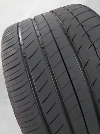 2x305 30 19 102Y MICHELIN PILOT SPORT PS2 A UN 95%