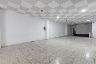 Local comercial en venta en Barrio de Zaidín en Granada