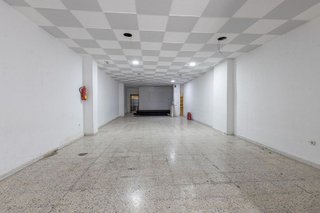 Local comercial en venta en Barrio de Zaidín en Granada