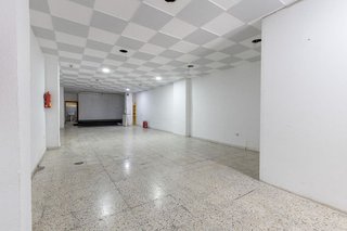 Local comercial en venta en Barrio de Zaidín en Granada