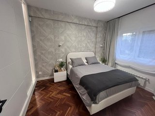Piso en alquiler en Os Mallos - San Cristóbal en Coruña (A)