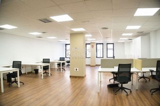 Oficina en alquiler en L'Antiga Esquerra de l'Eixample en Barcelona