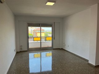 Ático en alquiler en Torrefiel en Valencia