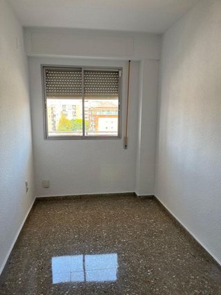 Ático en alquiler en Torrefiel en Valencia