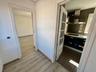 Piso en alquiler en Los Remedios en Sevilla