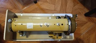 Máquina de coser Alfa