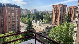 Piso en alquiler en Huerta del Rey en Valladolid